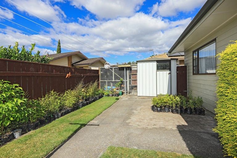 Photo of property in 8 Webb Place, Taradale, Napier, 4112