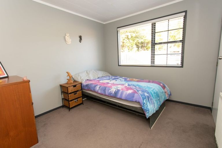 Photo of property in 1a Gloucester Street, Silverstream, Upper Hutt, 5019