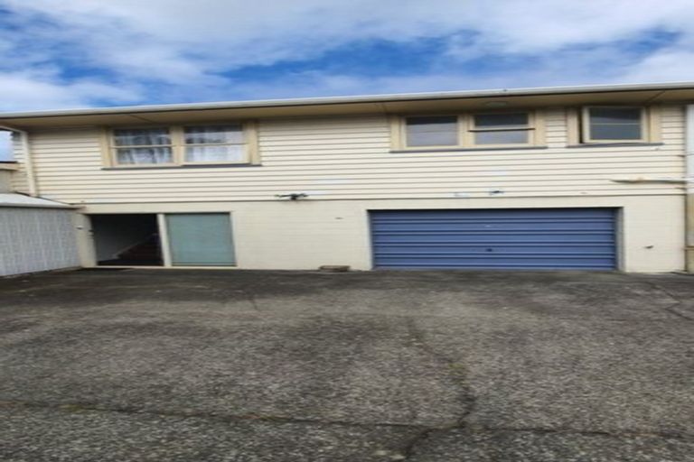 Photo of property in 3a Percy Cameron Street, Avalon, Lower Hutt, 5011