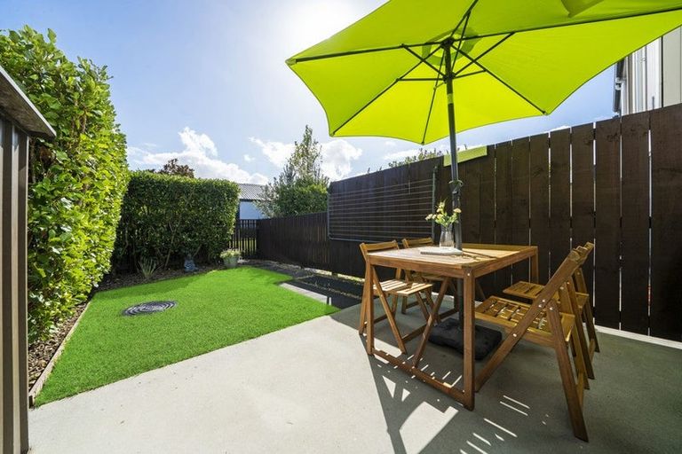 Photo of property in 37 Alliance Lane, Papakura, 2110