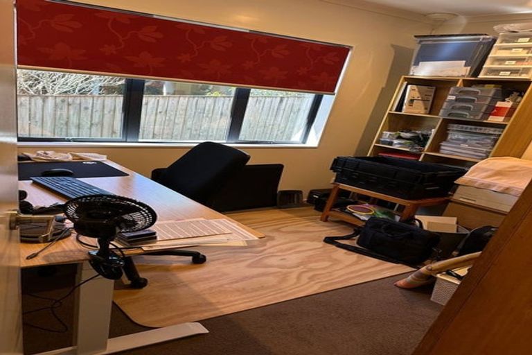 Photo of property in 165a Carlisle Road, Northcross, Auckland, 0632