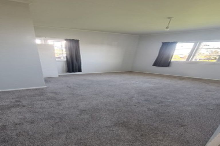 Photo of property in 1/5 Hill Road, Papatoetoe, Auckland, 2025