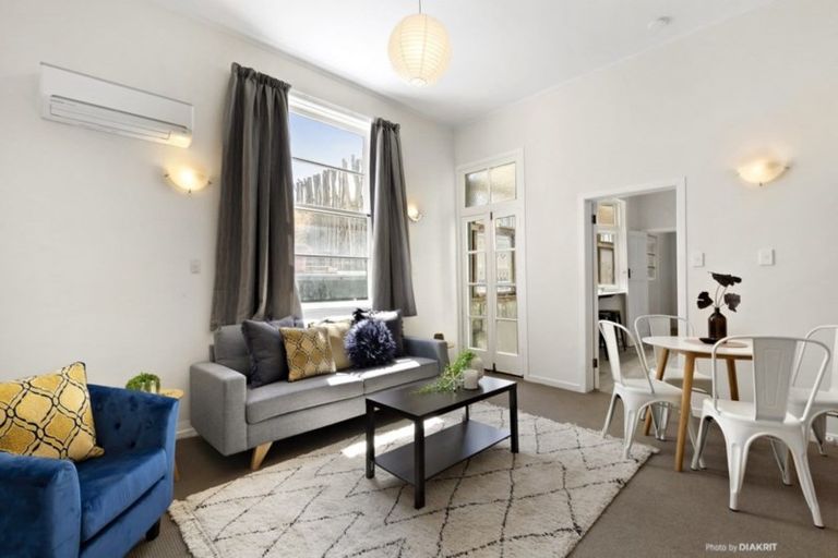 Photo of property in 5 Honiana Te Puni Street, Aro Valley, Wellington, 6021