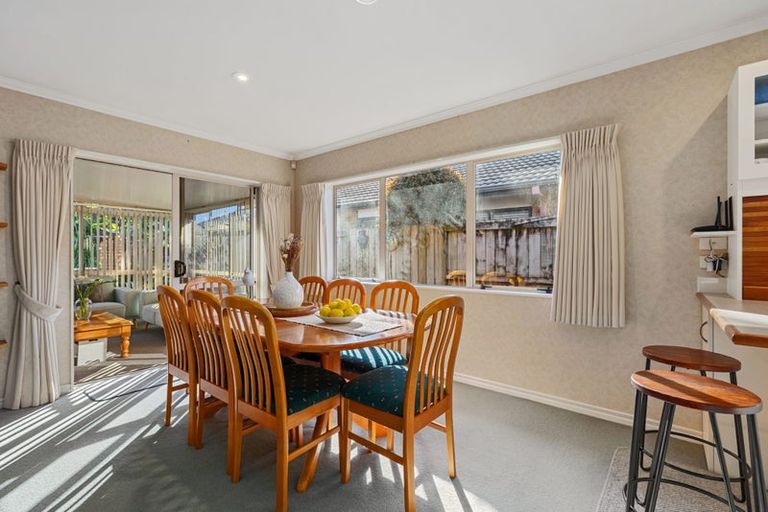 Photo of property in 24 Kahira Crescent, Papamoa Beach, Papamoa, 3118