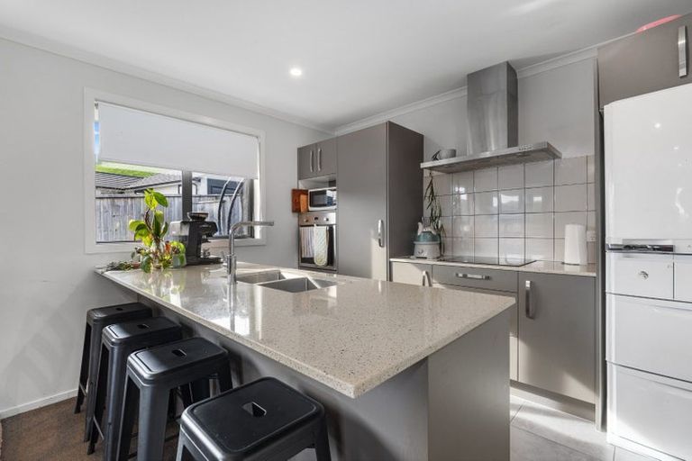 Photo of property in 1 Antrim Glade, Welcome Bay, Tauranga, 3175