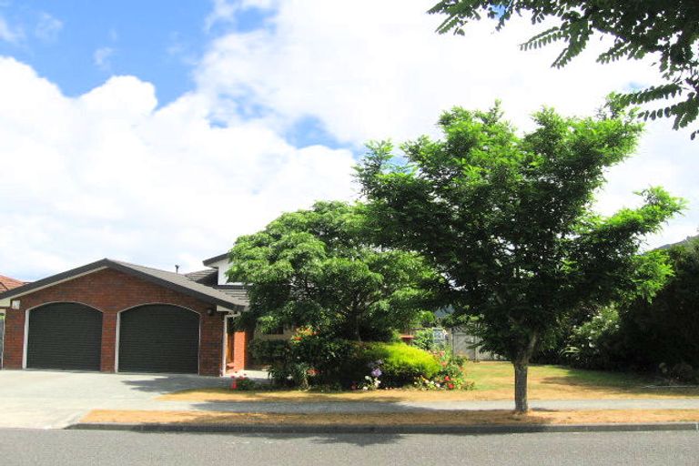 Photo of property in 3 Clearwater Terrace, Brown Owl, Upper Hutt, 5018