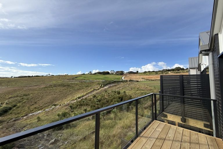 Photo of property in 6/23 Makomako Drive, Orewa, 0931