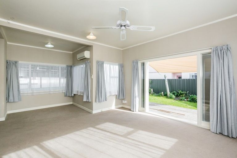 Photo of property in 1011a Reka Street, Akina, Hastings, 4122