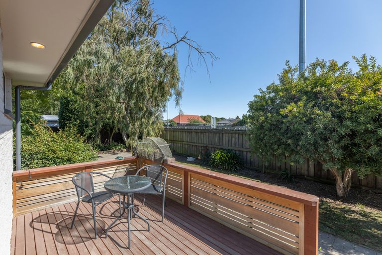 Photo of property in 24b Sarabande Avenue, Redwood, Christchurch, 8051