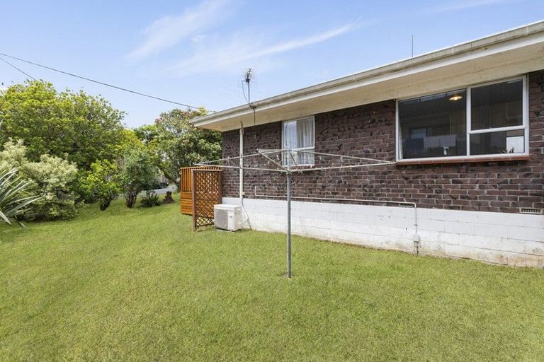 Photo of property in 1/121 Gardner Avenue, New Lynn, Auckland, 0600