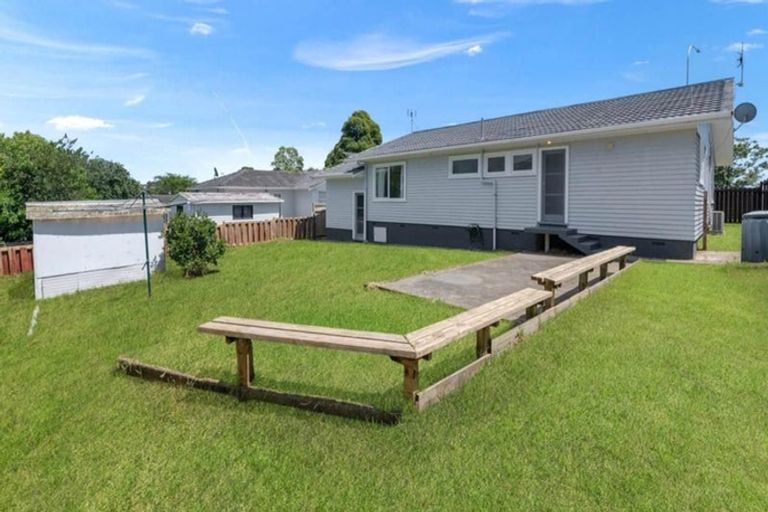 Photo of property in 355 Pakuranga Road, Pakuranga Heights, Auckland, 2010