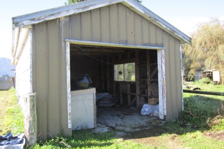 Photo of property in 34 Wanganui Flat Road, Harihari, 7884