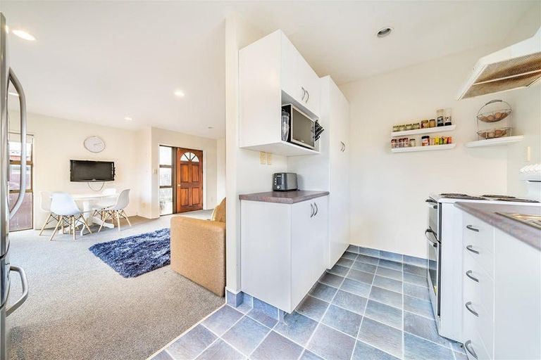 Photo of property in 5 California Drive, Totara Park, Upper Hutt, 5018