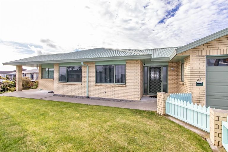 Photo of property in 23 Mahoe Street, Inglewood, 4330