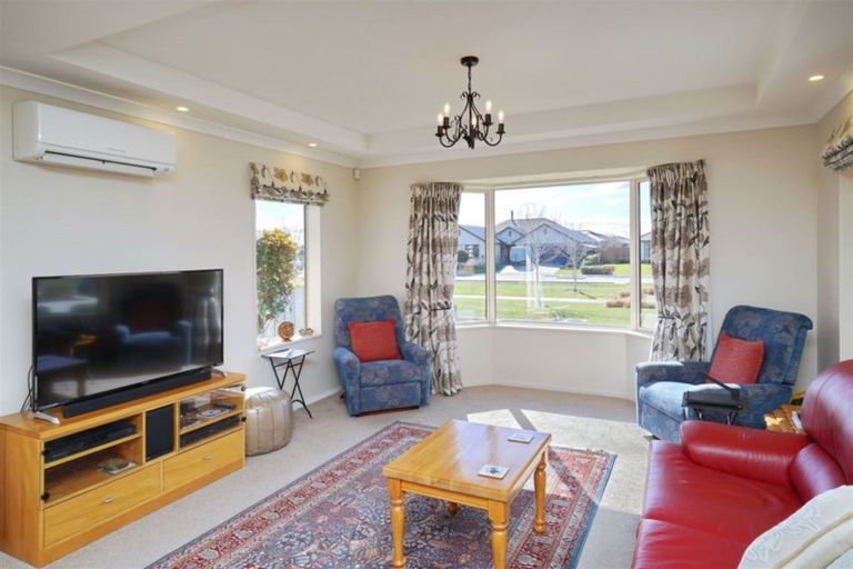 Photo of property in 9 Tutaipatu Avenue, Pegasus, 7612