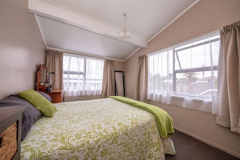 Photo of property in 120a Romilly Street, Westport, 7825