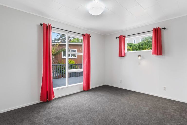 Photo of property in 39 Ayton Drive, Whitby, Porirua, 5024