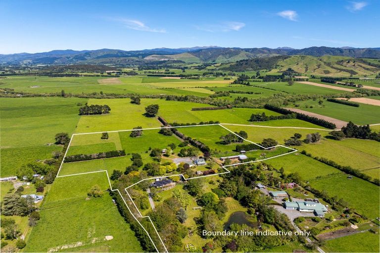 Photo of property in 231 Chester Road, West Taratahi, Carterton, 5791