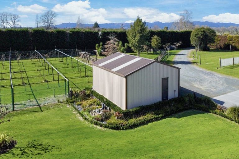 Photo of property in 16 Hogbin Road, Te Teko, Whakatane, 3193