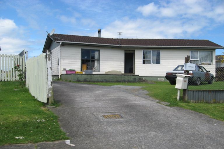 Photo of property in 44 Killington Crescent, Mangere, Auckland, 2022