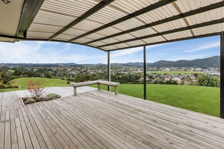 Photo of property in 14 Kensington Heights Rise, Kensington, Whangarei, 0112