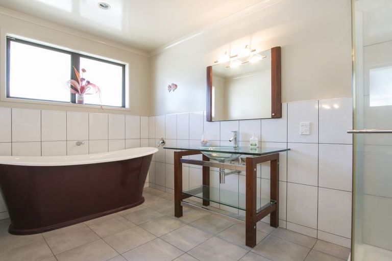 Photo of property in 55 Seaforth Road, Waihi Beach, 3611