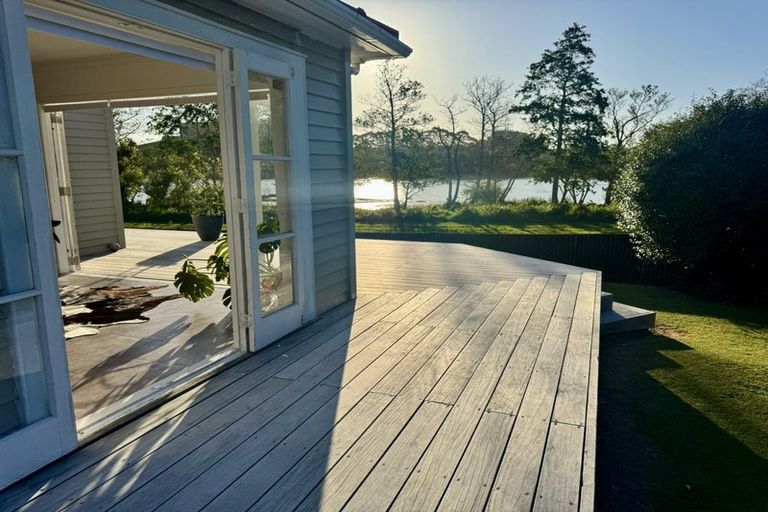 Photo of property in 144 Great South Road, Huntly, 3700