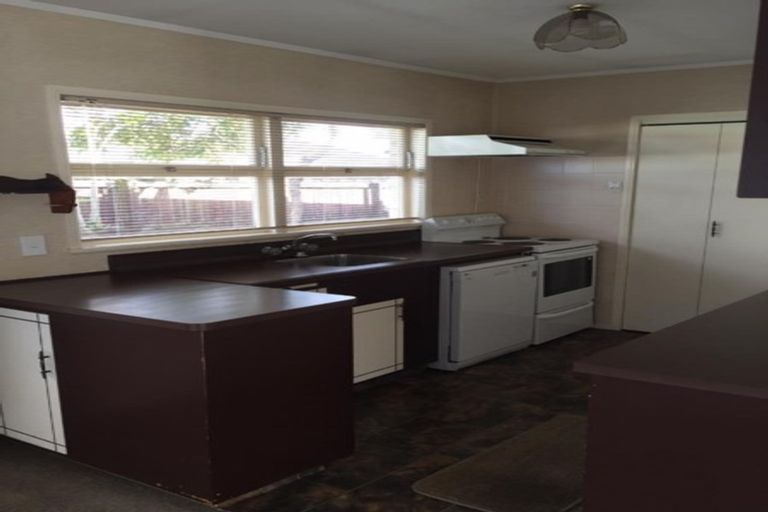 Photo of property in 2 Snowden Place, Opaheke, Papakura, 2113
