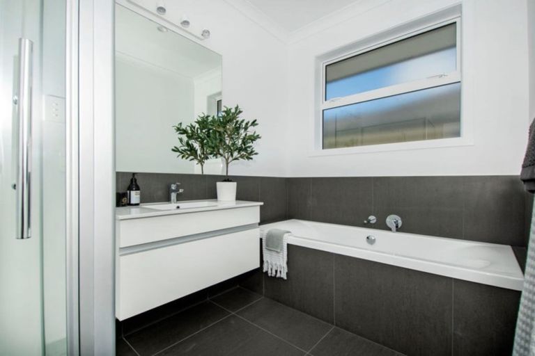 Photo of property in 70 Wairau Drive, Tikipunga, Whangarei, 0112