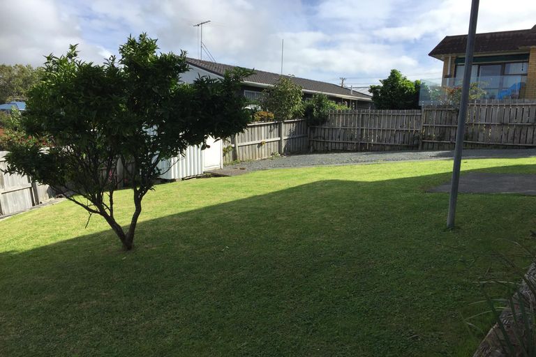 Photo of property in 29a Stanmore Bay Road, Stanmore Bay, Whangaparaoa, 0932