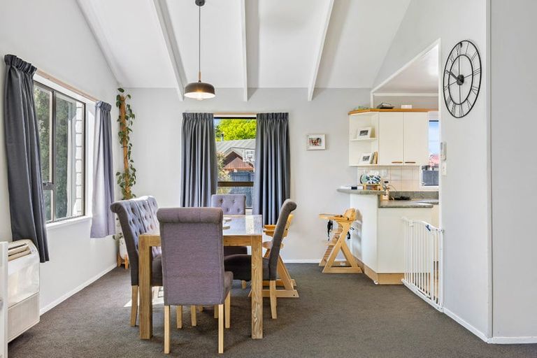 Photo of property in 4 Woodfield Place, Woodend, 7610