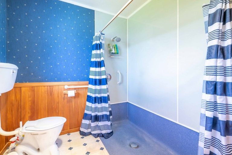 Photo of property in 1 Donald Ross Place, Te Anau, 9600