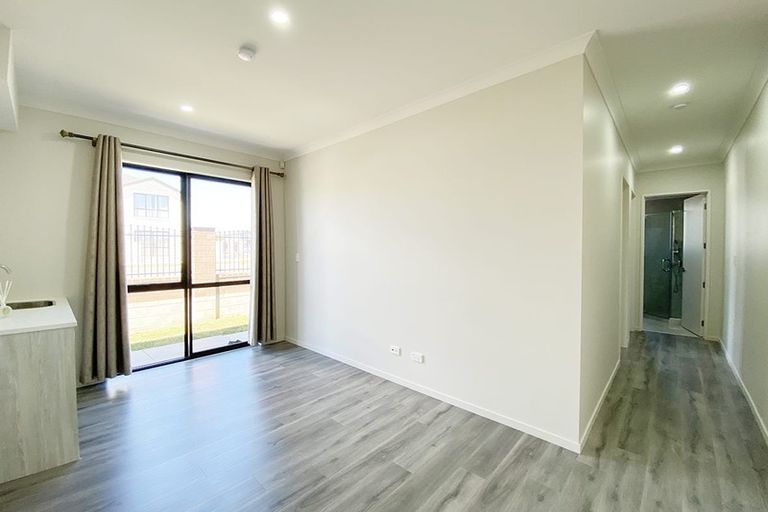 Photo of property in 9 Lavey Road, Flat Bush, Auckland, 2019