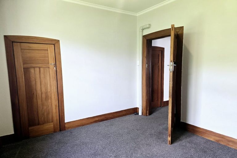 Photo of property in 16 Buller Street, Picton, 7220