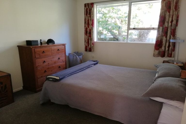 Photo of property in 15 Mchattie Lane, Clouston Park, Upper Hutt, 5018