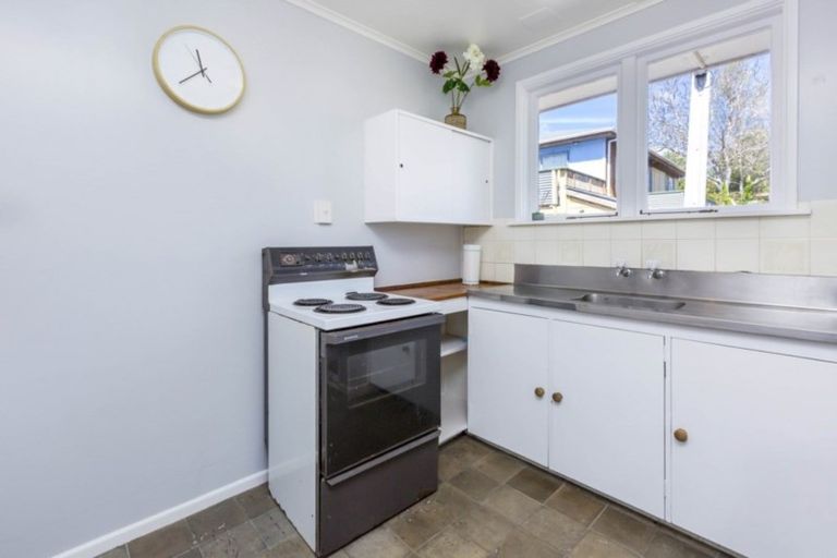 Photo of property in 1033a Fergusson Drive, Clouston Park, Upper Hutt, 5018