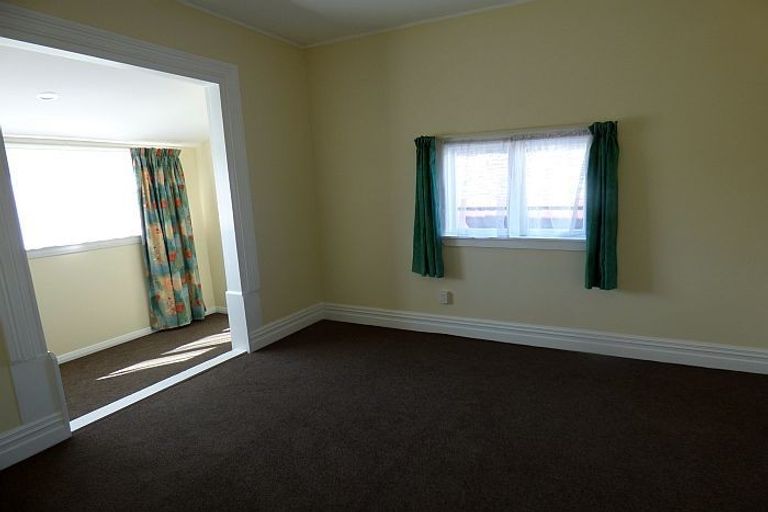 Photo of property in 2/21 England Street, Phillipstown, Christchurch, 8011