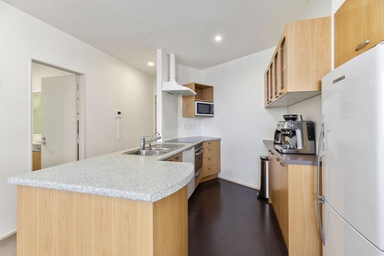 Photo of property in Hume House, 31/152 The Terrace, Wellington Central, Wellington, 6011