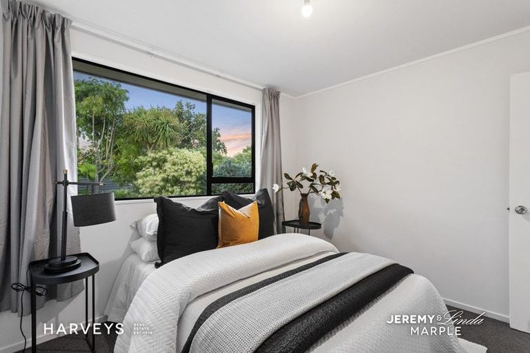Photo of property in 66c Woodglen Road, Glen Eden, Auckland, 0602