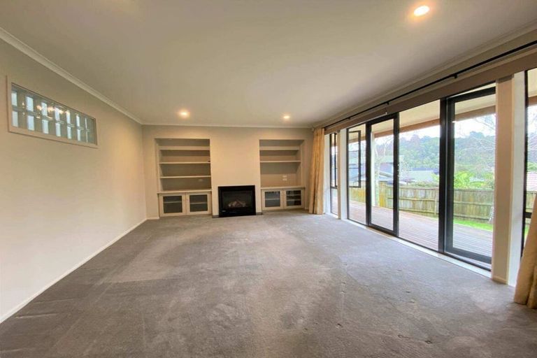 Photo of property in 6 Wynona Close, Albany, Auckland, 0632