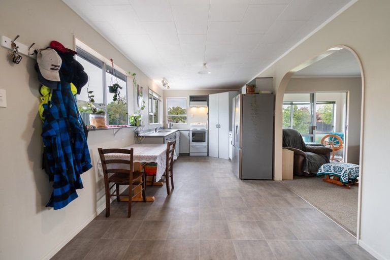 Photo of property in 12 Aitken Street, Bulls, 4818