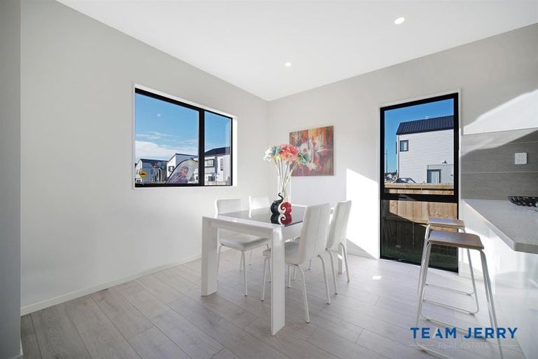 Photo of property in 51 Kairakau Street, Papakura, 2110