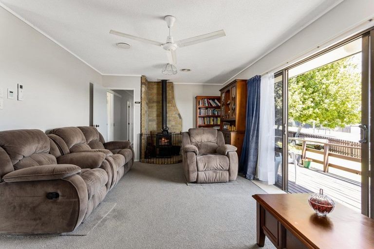 Photo of property in 1 Langstone Street, Welcome Bay, Tauranga, 3112