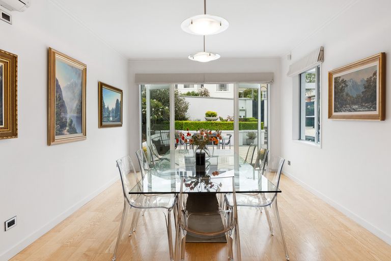 Photo of property in 138 London Street, Dunedin Central, Dunedin, 9016