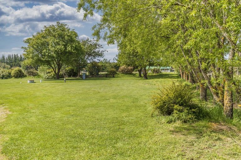 Photo of property in 194 Fishers Road, Loburn, Rangiora, 7473