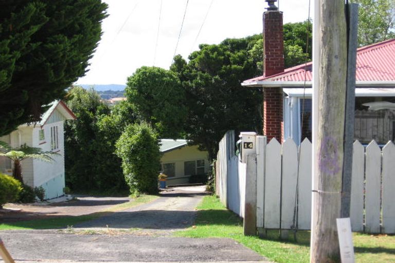 Photo of property in 14 Beverly Place, New Lynn, Auckland, 0600
