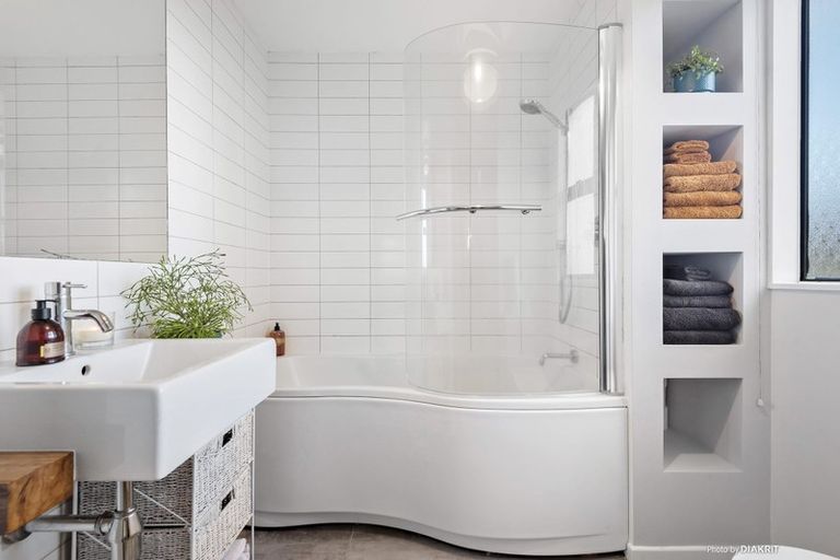 Photo of property in 85a Volga Street, Island Bay, Wellington, 6023