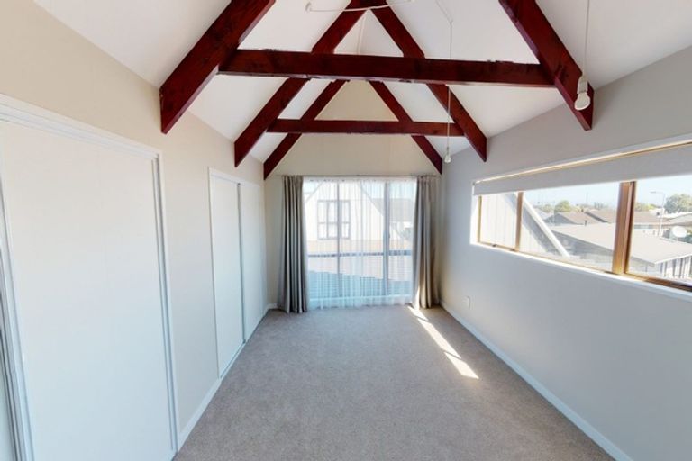 Photo of property in 8 Essex Place, Springvale, Whanganui, 4501