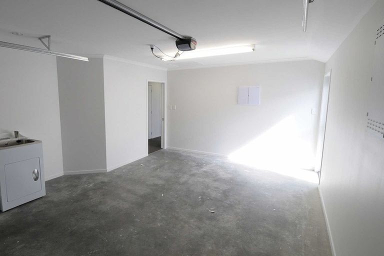 Photo of property in 70 Liddington Drive, Rolleston, 7615