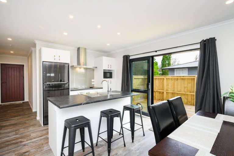 Photo of property in 12a Norwich Place, Awapuni, Palmerston North, 4412